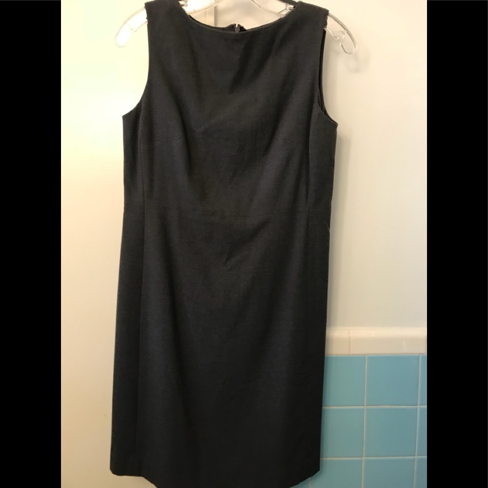 Great Gray Dress Amanda Smith Petites. Sleeveless